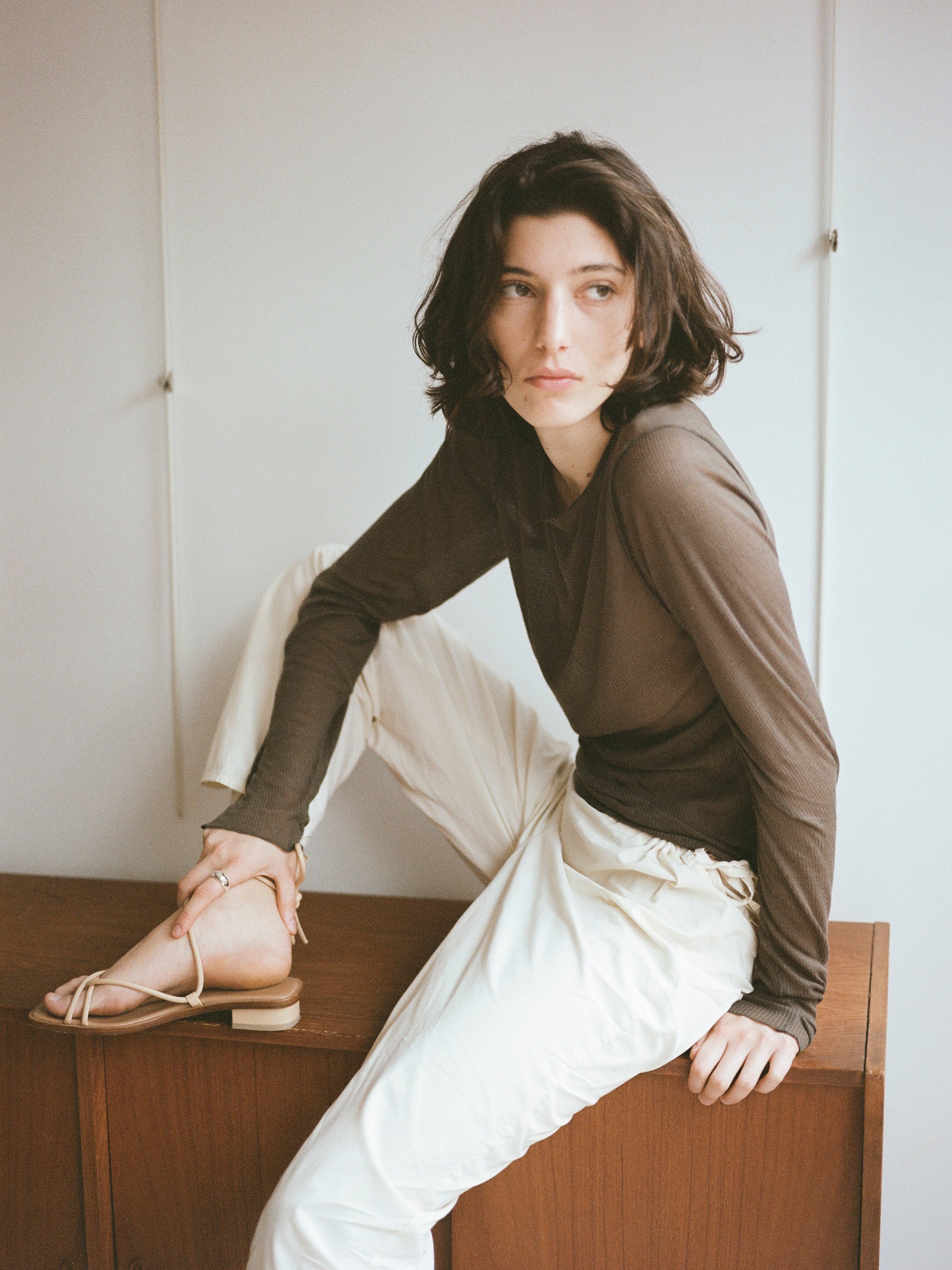 Ara in Dune - Image 6