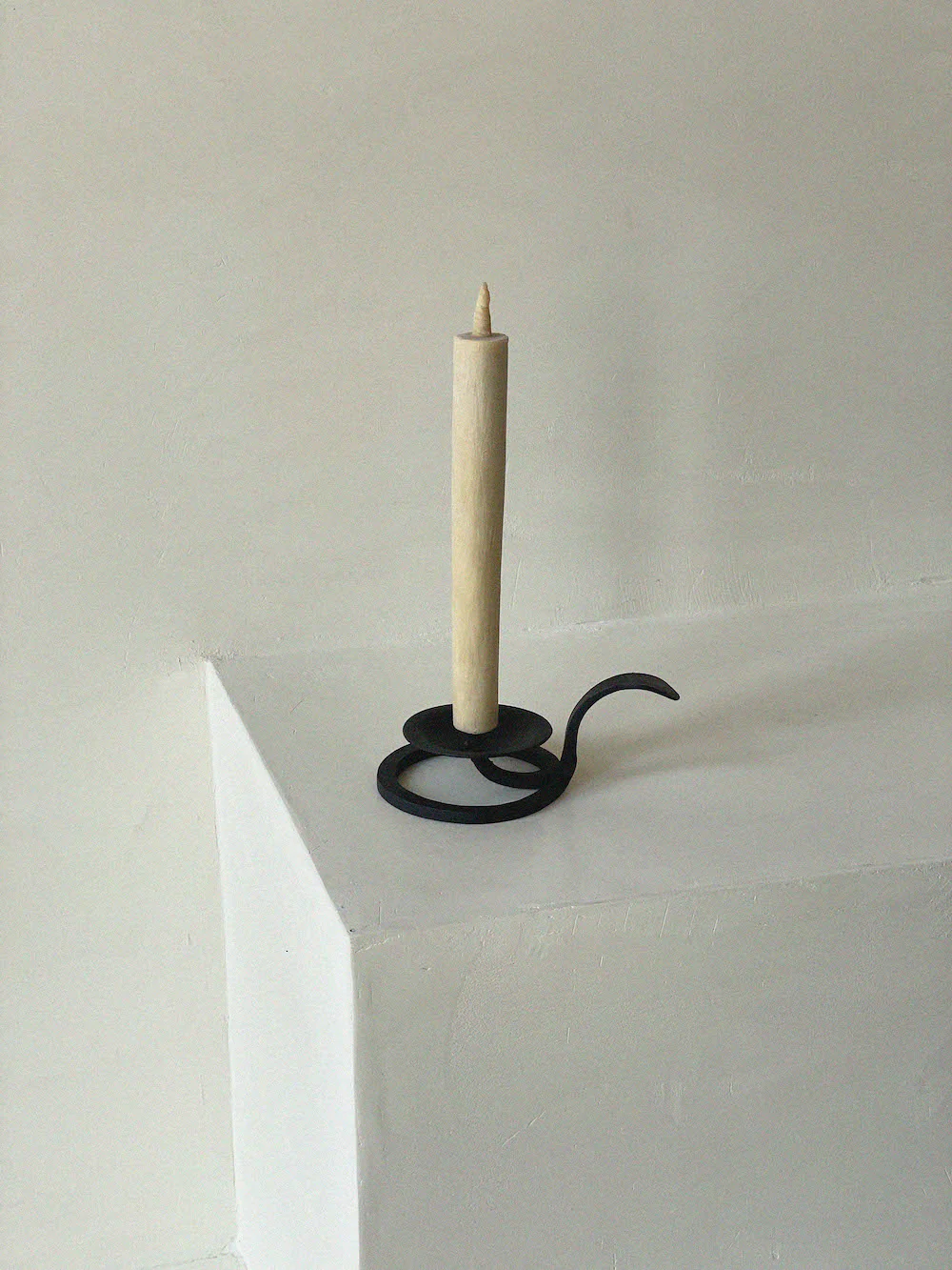 Cast Iron Candle Stand With Handle - Image 4