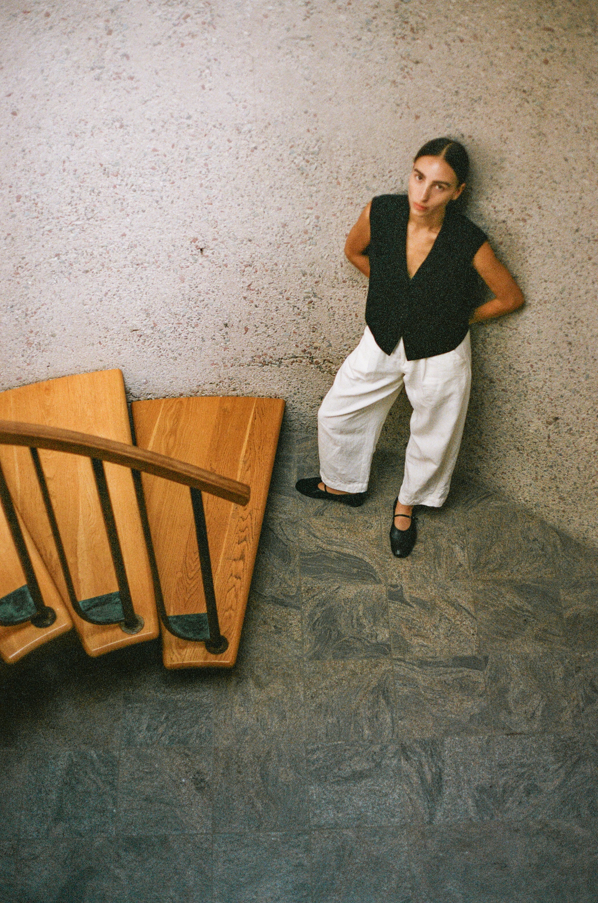 Daria in Black - Image 7