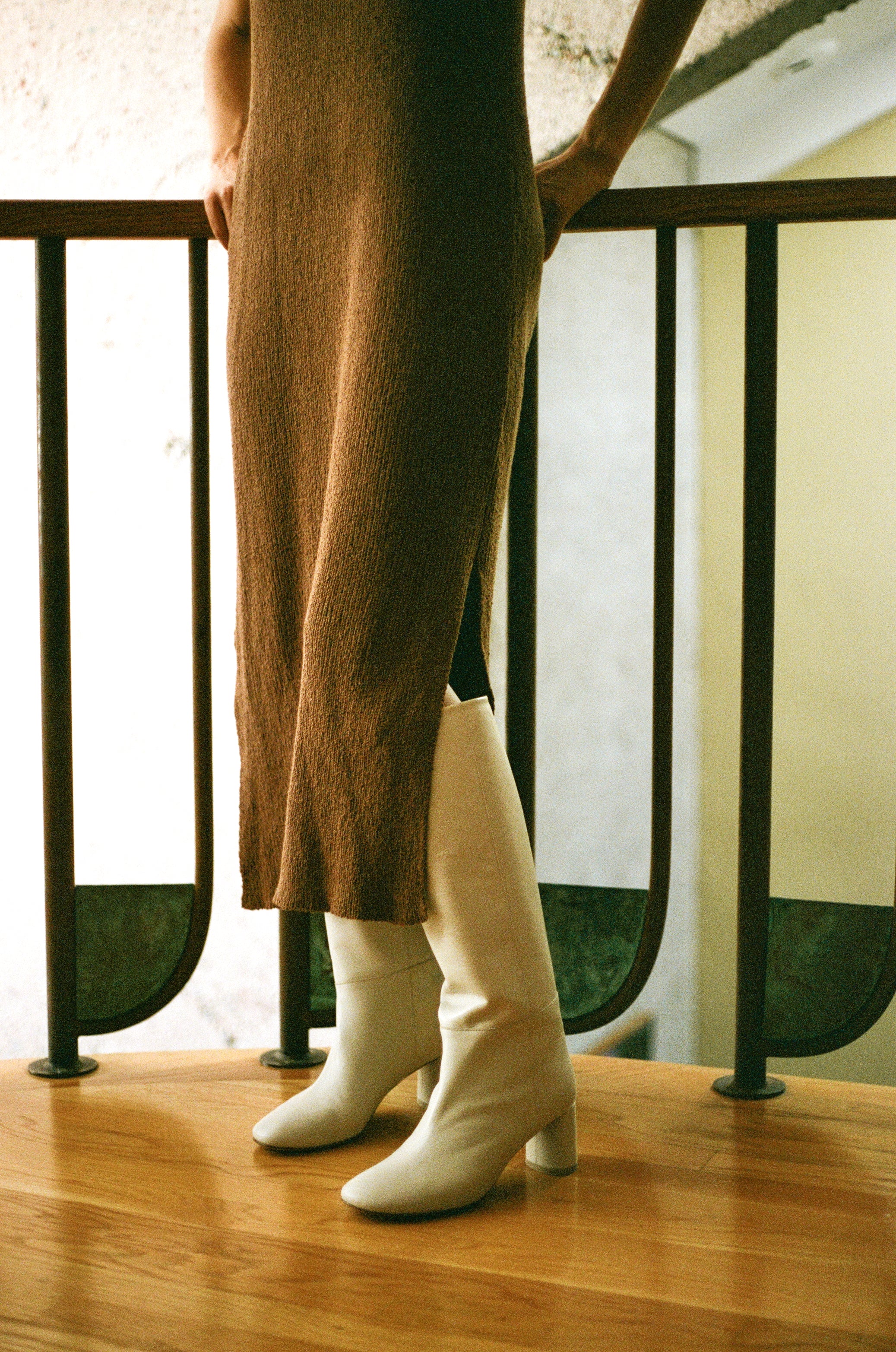 Donna in Hueso - Image 8