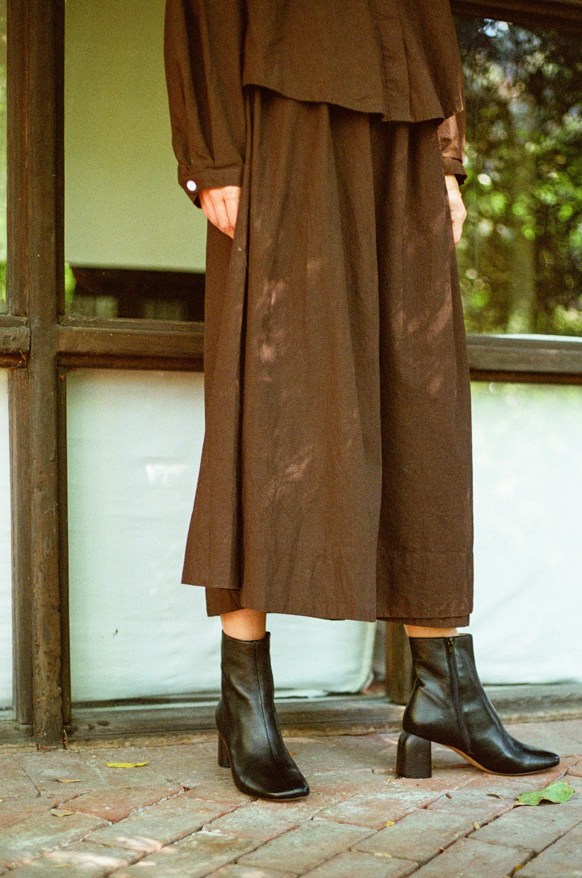 Georgia in Black - Image 3