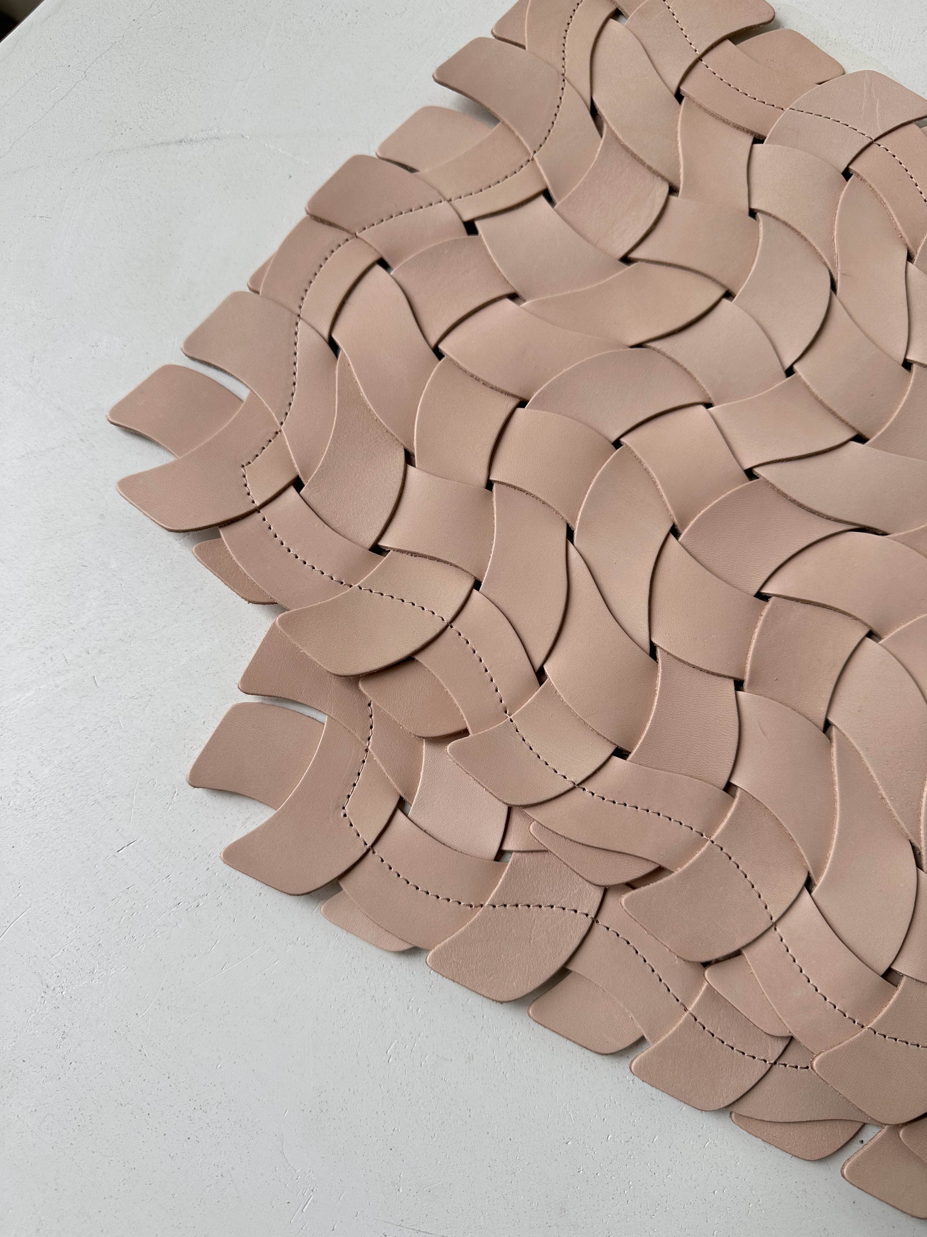Onda Woven Placemat - Set of 2 - Image 3
