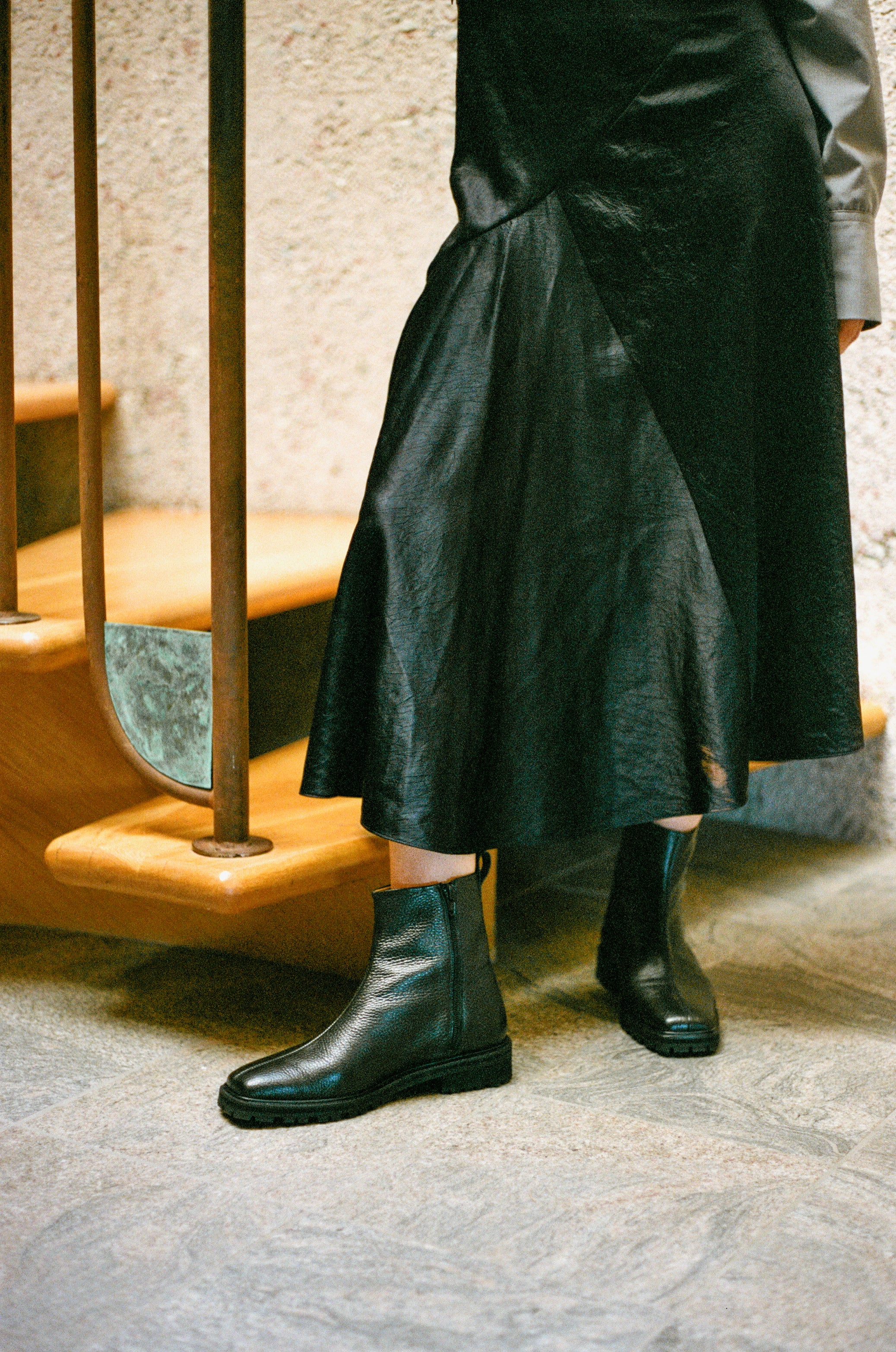 Tonia in Black - Image 6
